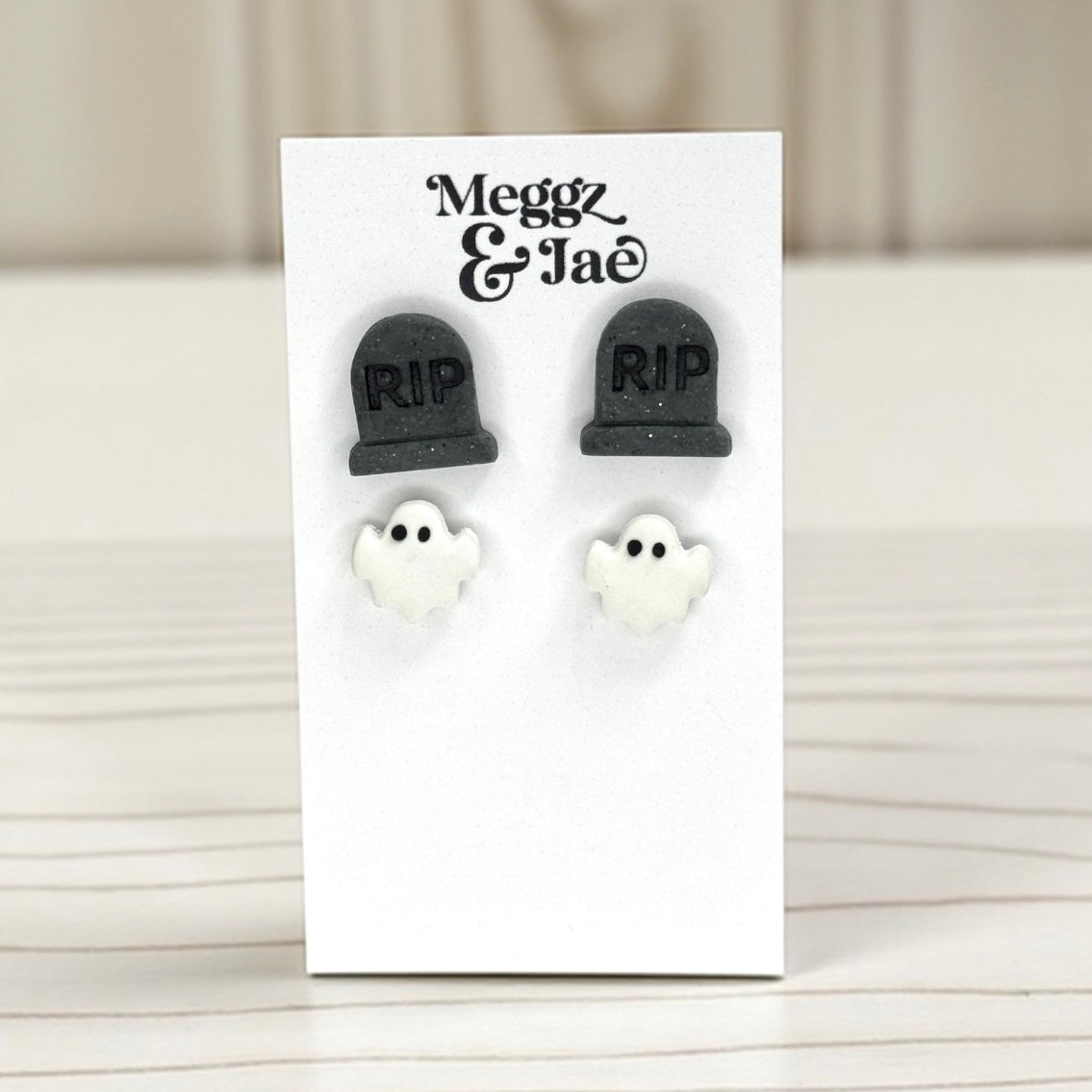 “Gravestone and ghost” stud set earrings