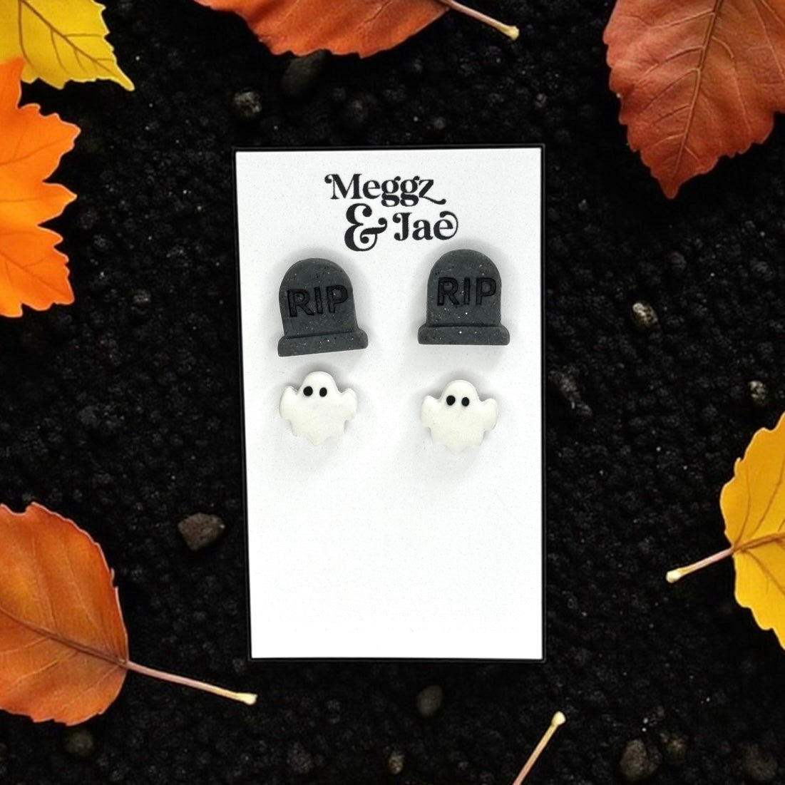 “Gravestone and ghost” stud set earrings