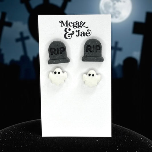 “Gravestone and ghost” stud set earrings