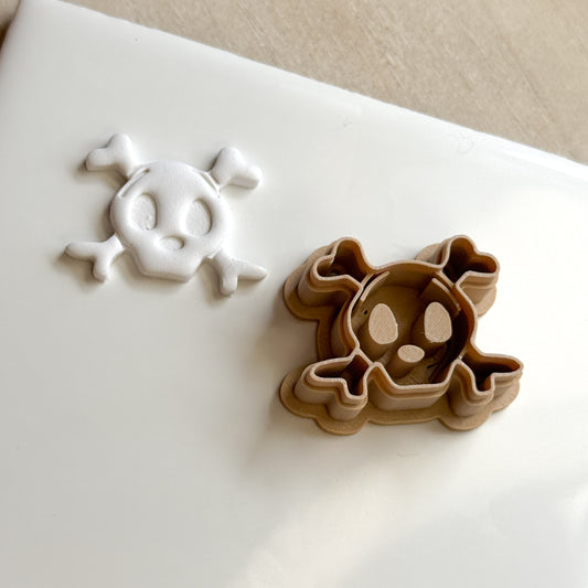 Skull and Crossbones Polymer Clay Cutter